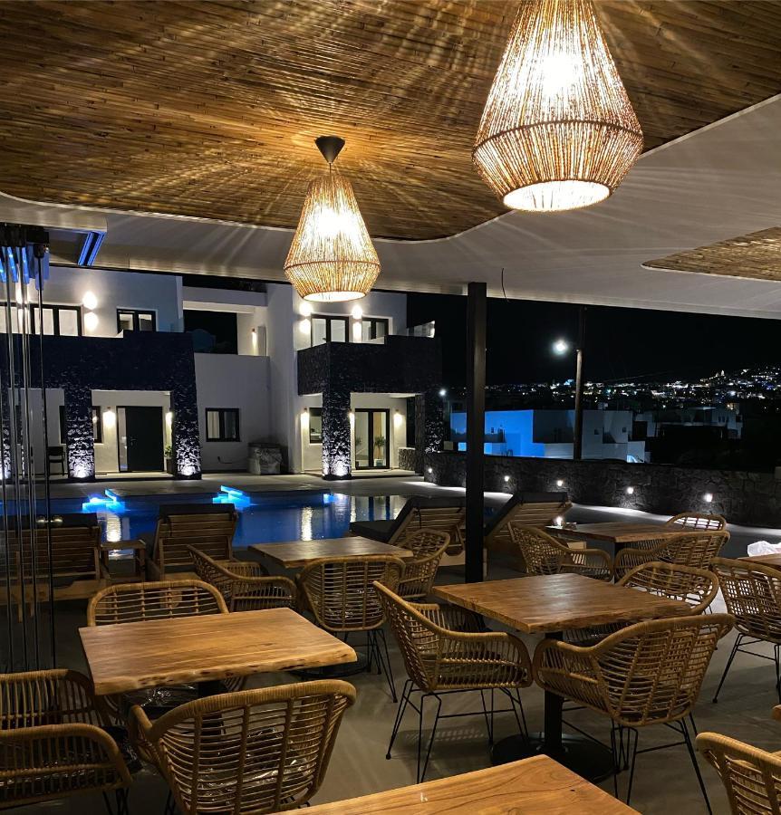 Onyx Hotel & Suites Karterados  Buitenkant foto
