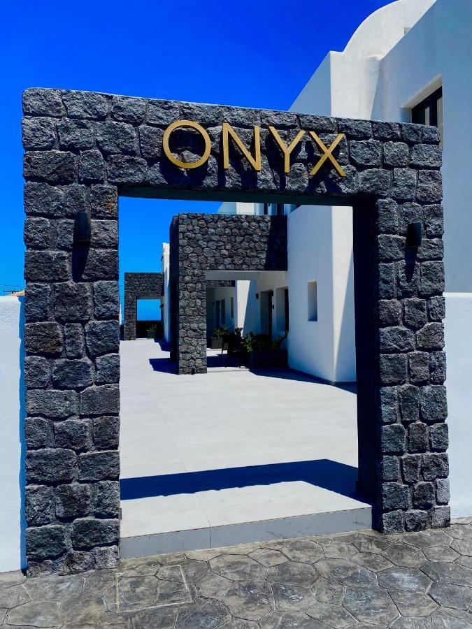 Onyx Hotel & Suites Karterados  Buitenkant foto