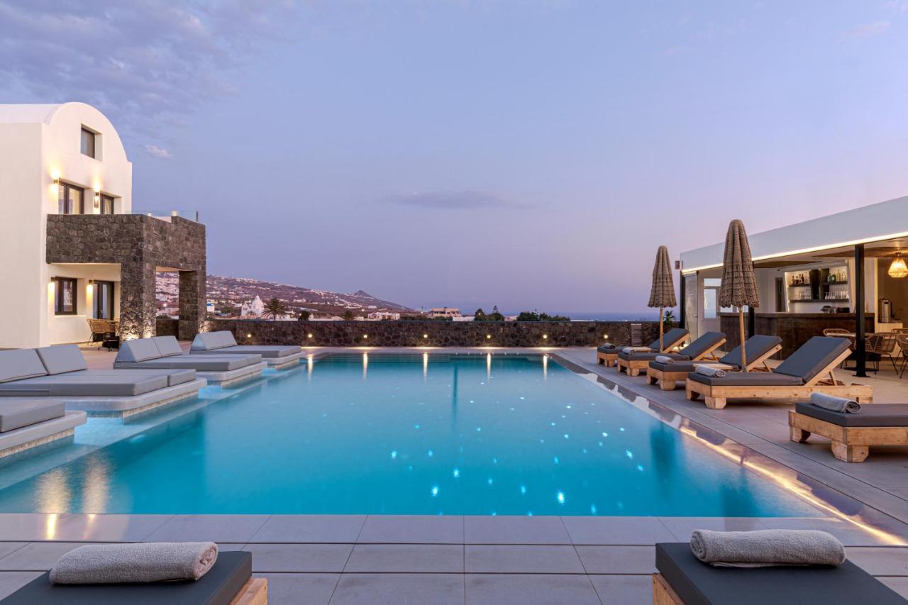Onyx Hotel & Suites Karterados  Buitenkant foto