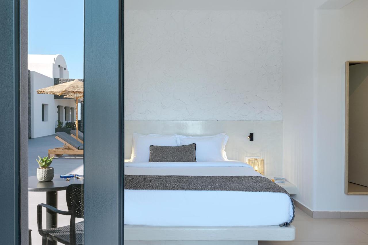 Onyx Hotel & Suites Karterados  Buitenkant foto