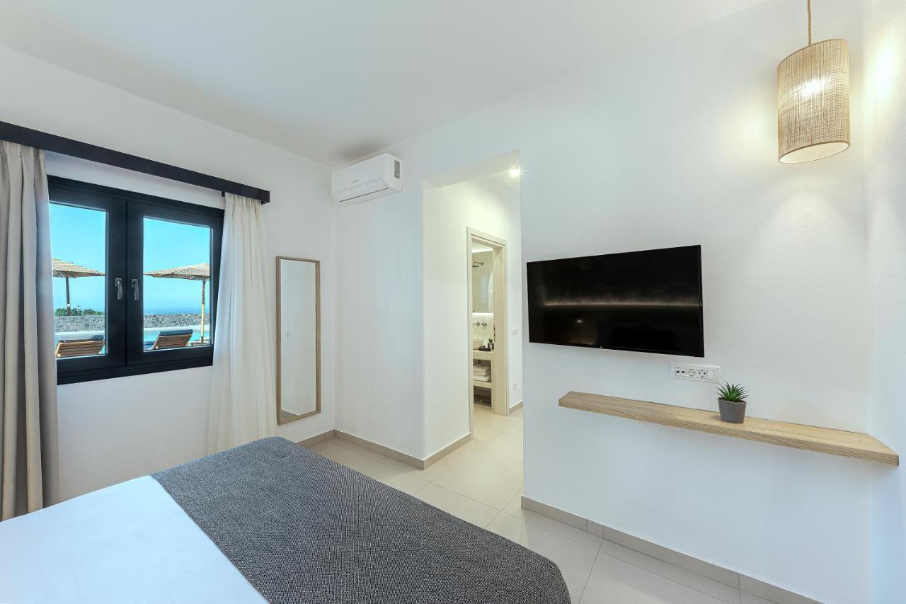 Onyx Hotel & Suites Karterados  Buitenkant foto